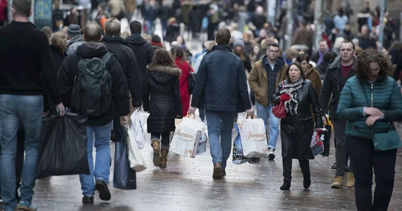 Struggling Households And Pensioners To Receive £150 Energy Bill Discount This Winter