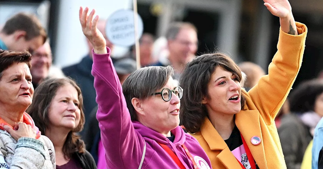 Demo mit 3.000 Teilnehmern: Bielefeld setzt ein starkes Zeichen gegen rechts