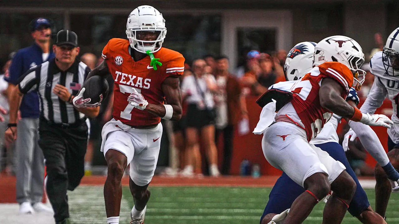 Texas WR Isaiah Bond 'Sets The Tone' in Career-Best Performance