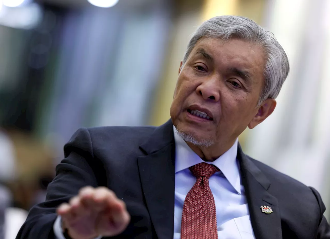 MOU on allocations not the same as govt-Pakatan deal in 2021, says Zahid