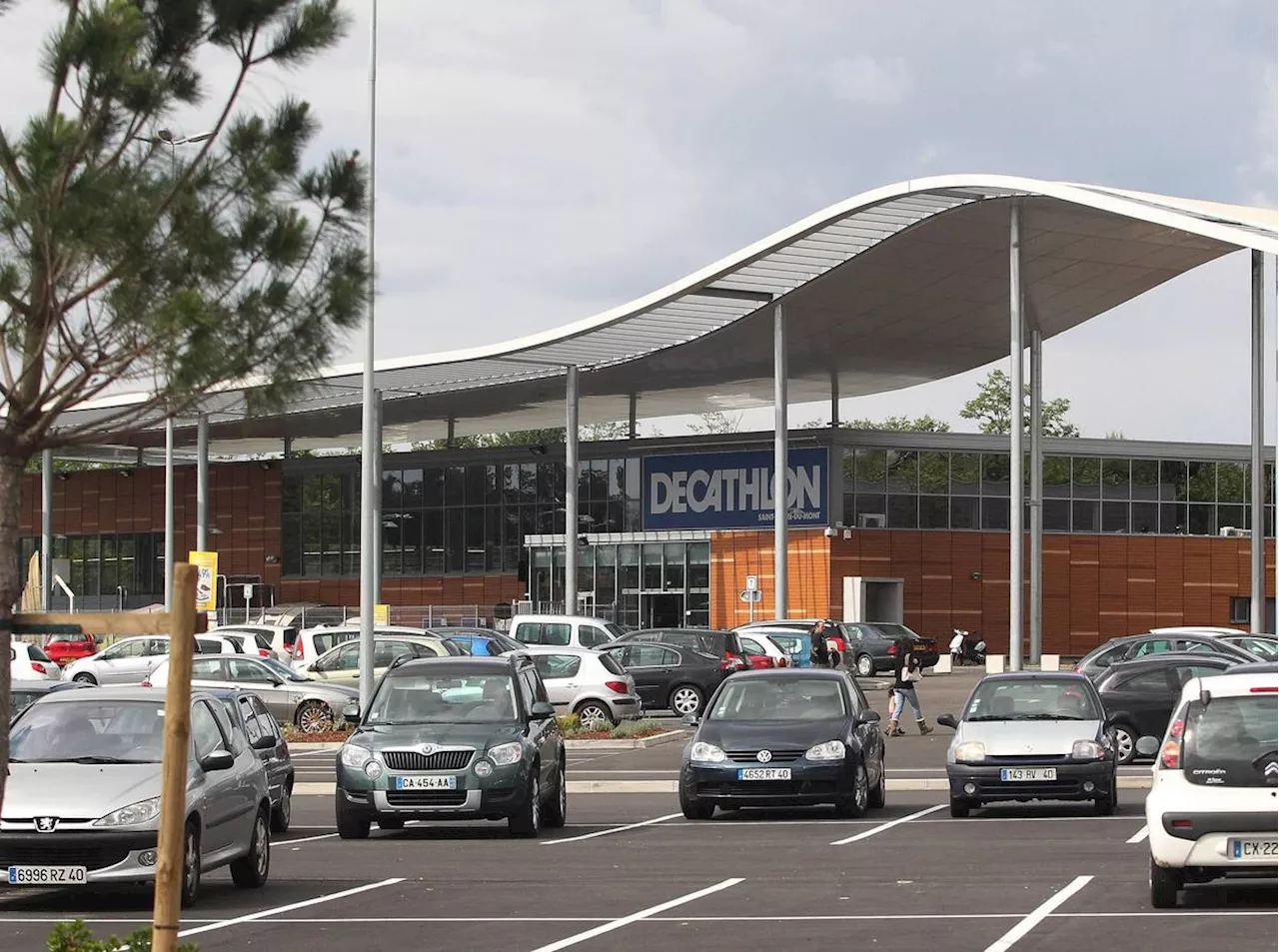 Landes : un homme décède sur le parking d’un centre commercial