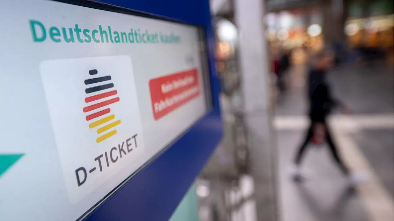 Finanzierungslücke beim Deutschlandticket: Bayern fordert Preiserhöhung für das Abo von 49 auf 64 Euro