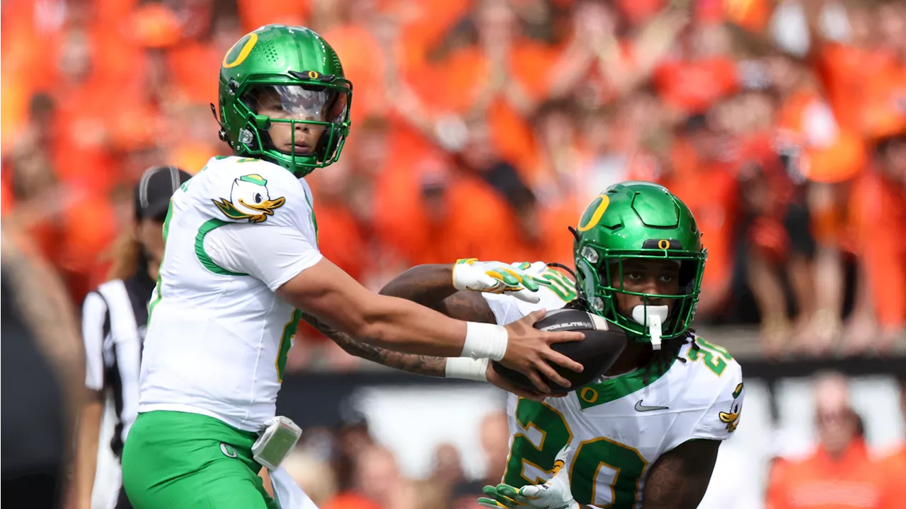 Gabriel leads No. 9 Oregon to win over rival Oregon State