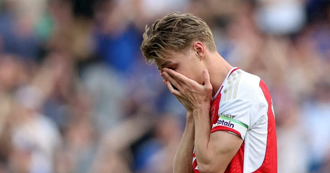 Skadet Ødegaard ikke med i Arsenal-troppen