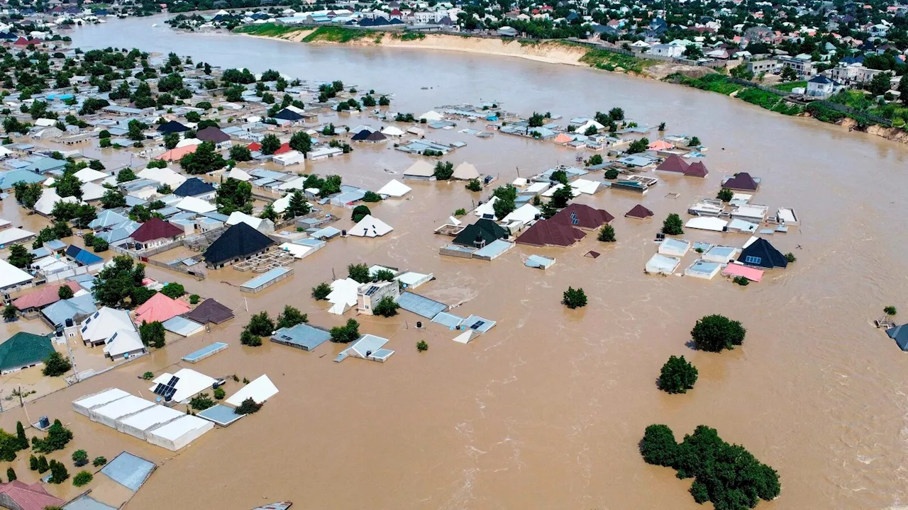 281 inmates escape after floods brought down prison's walls in northeast Nigeria