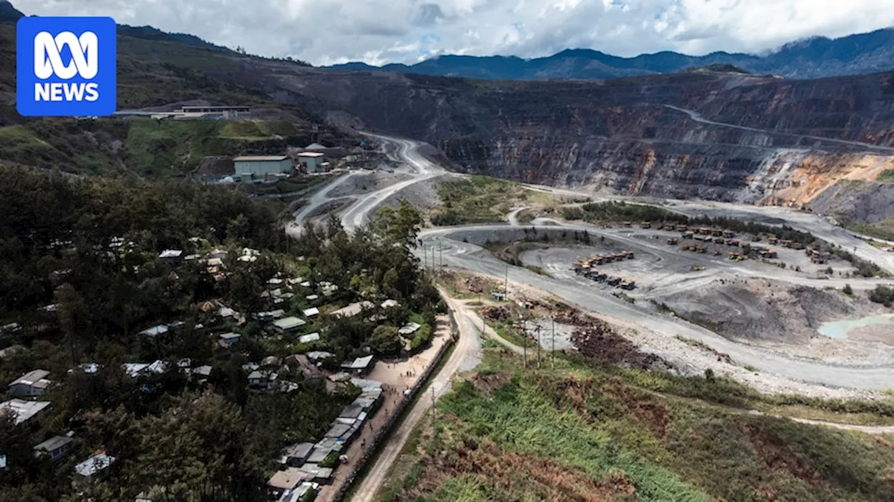 Tribal violence in Papua New Guinea leaves at least 30 dead as state of emergency declared near Porgera gold mine