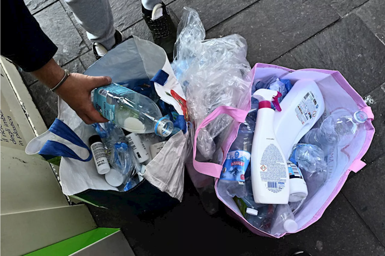 Corte dei Conti Ue: 'Attuazione in salita per la plastic tax'