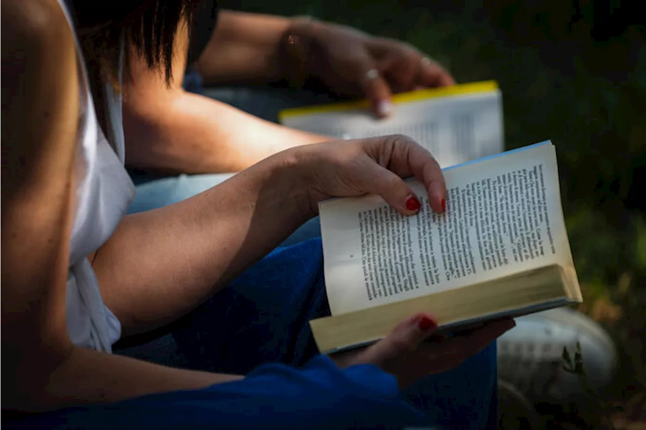 Il mondo del libro a Giuli, urgente un cambio di rotta