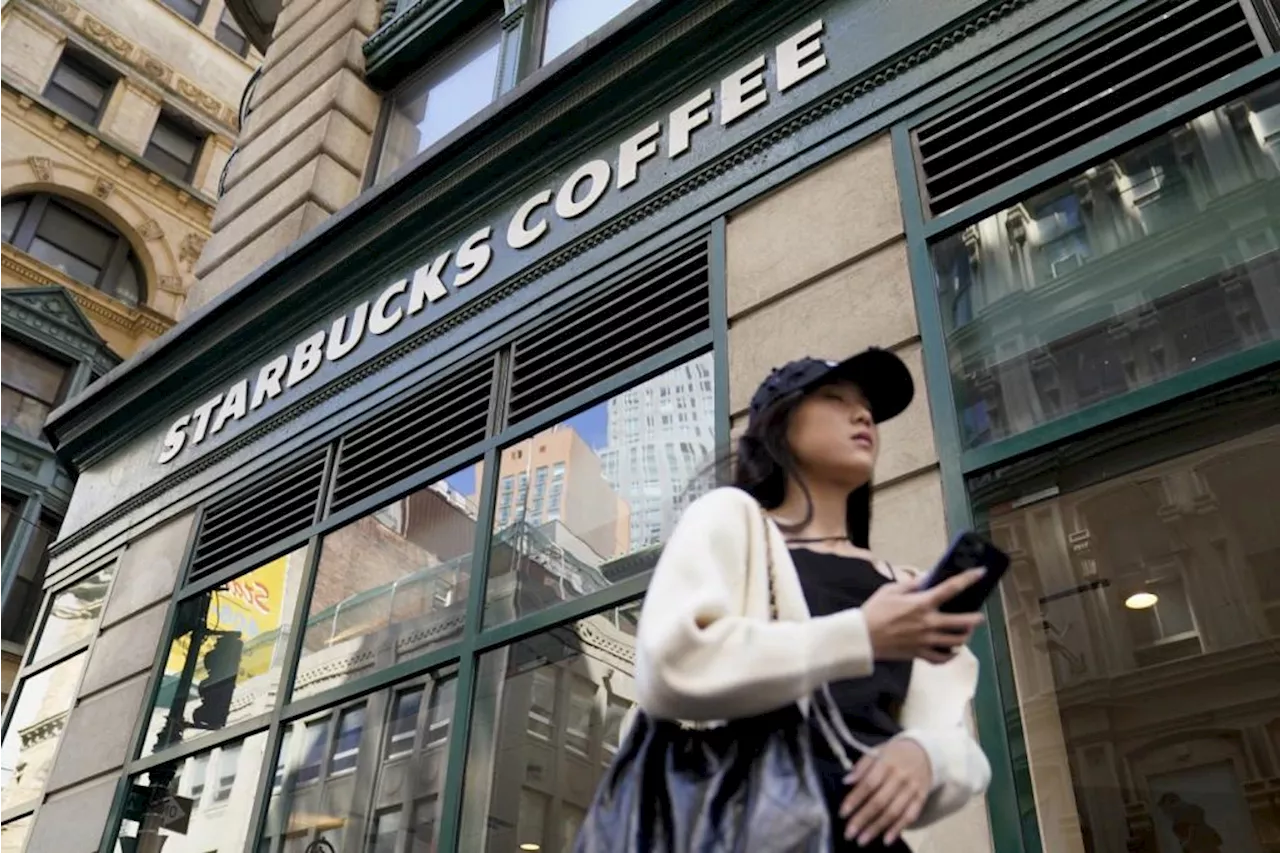 New Starbucks CEO wants to recapture the coffeehouse vibe