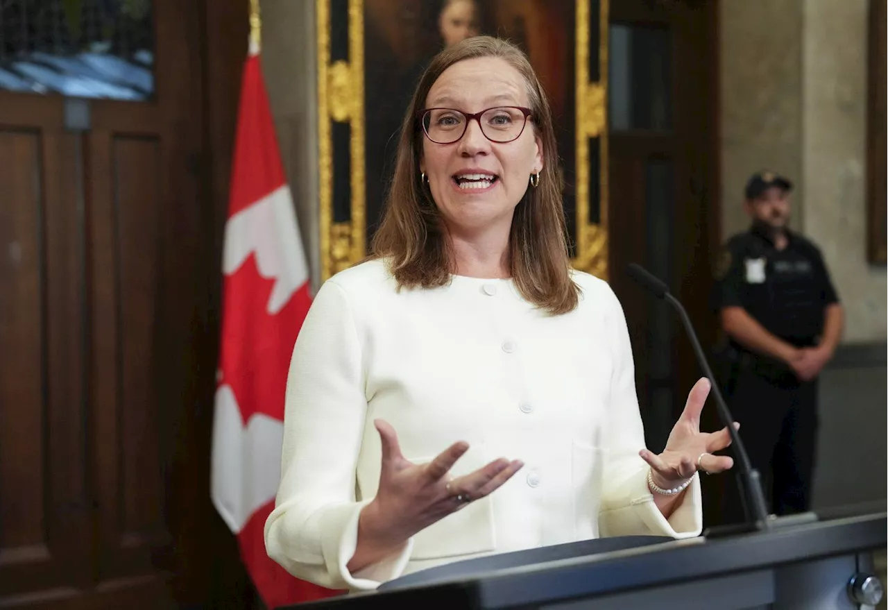 Tensions, rhetoric abound as MPs return to House of Commons, spar over carbon price