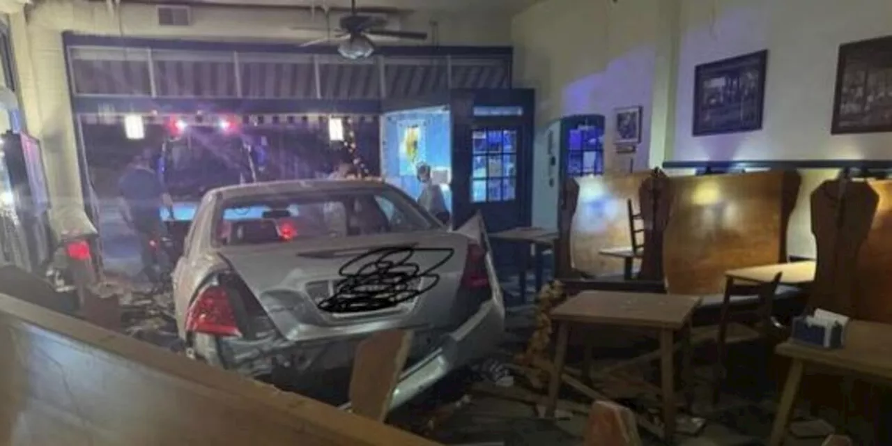 Fleeing driver crashes into popular Stark County ice cream shop