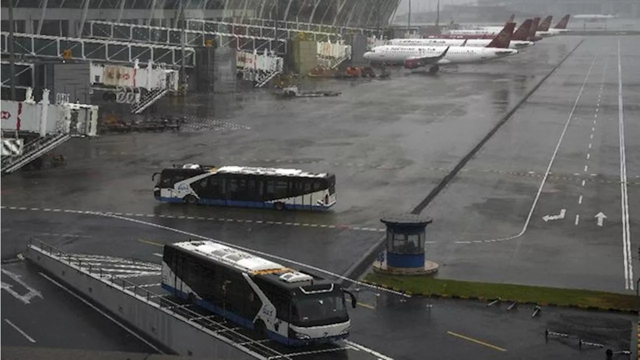 Bandara Shanghai China Batalkan Semua Penerbangan, Ada Apa?