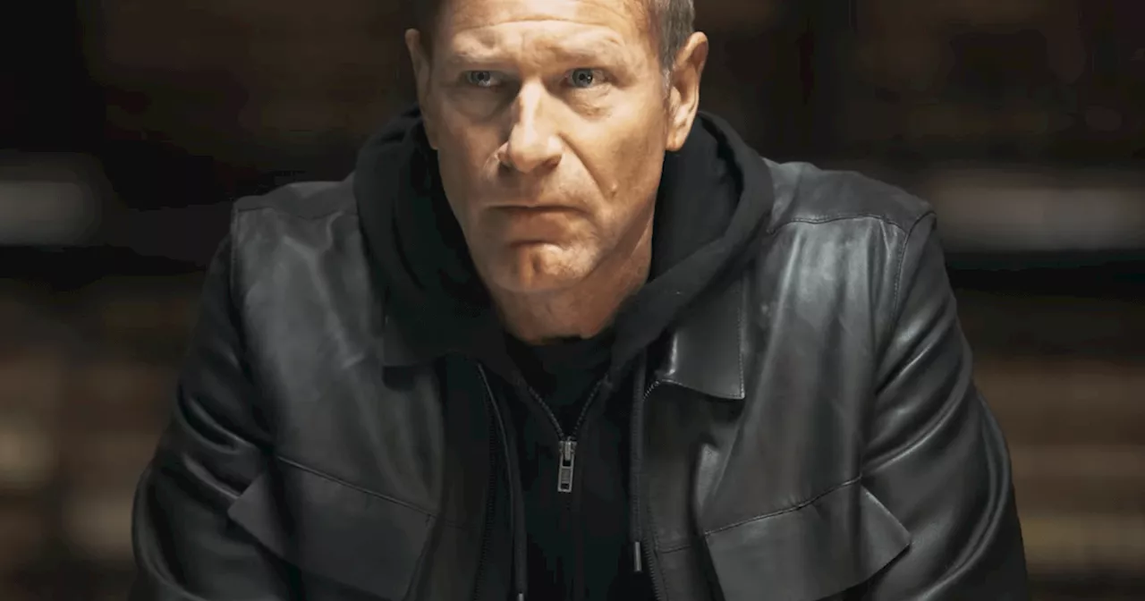 Classified Trailer: Aaron Eckhart, Abigail Breslin, & Tim Roth Star in Hitman Thriller