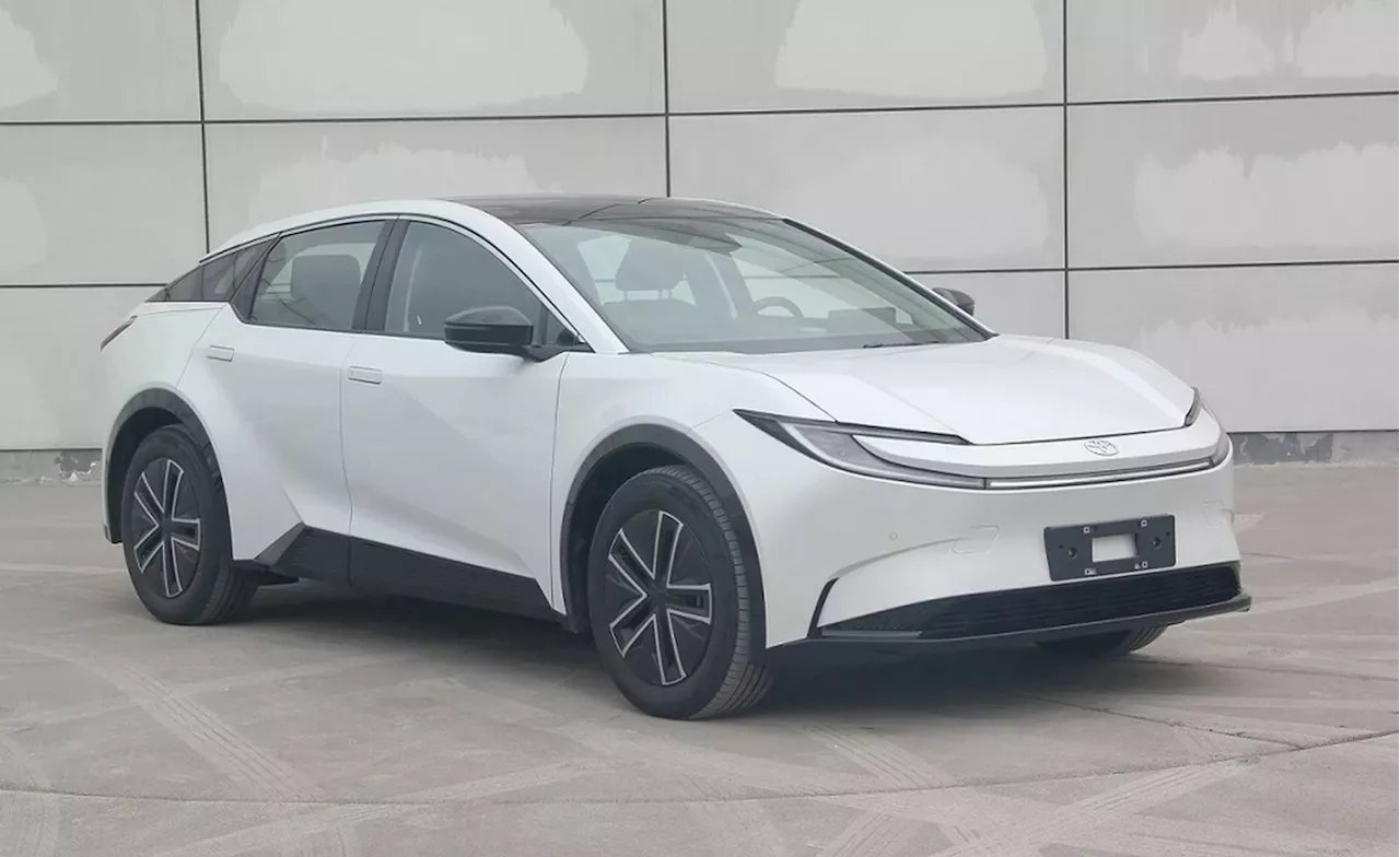 Toyotas elbil bZ3C börjar snart att tillverkas. Leveranserna i Kina drar igång nästa år.