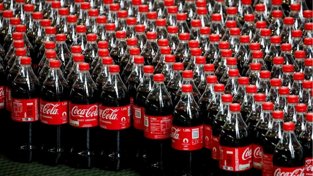 Investors pile into Coca-Cola and Colgate as recession fears grow