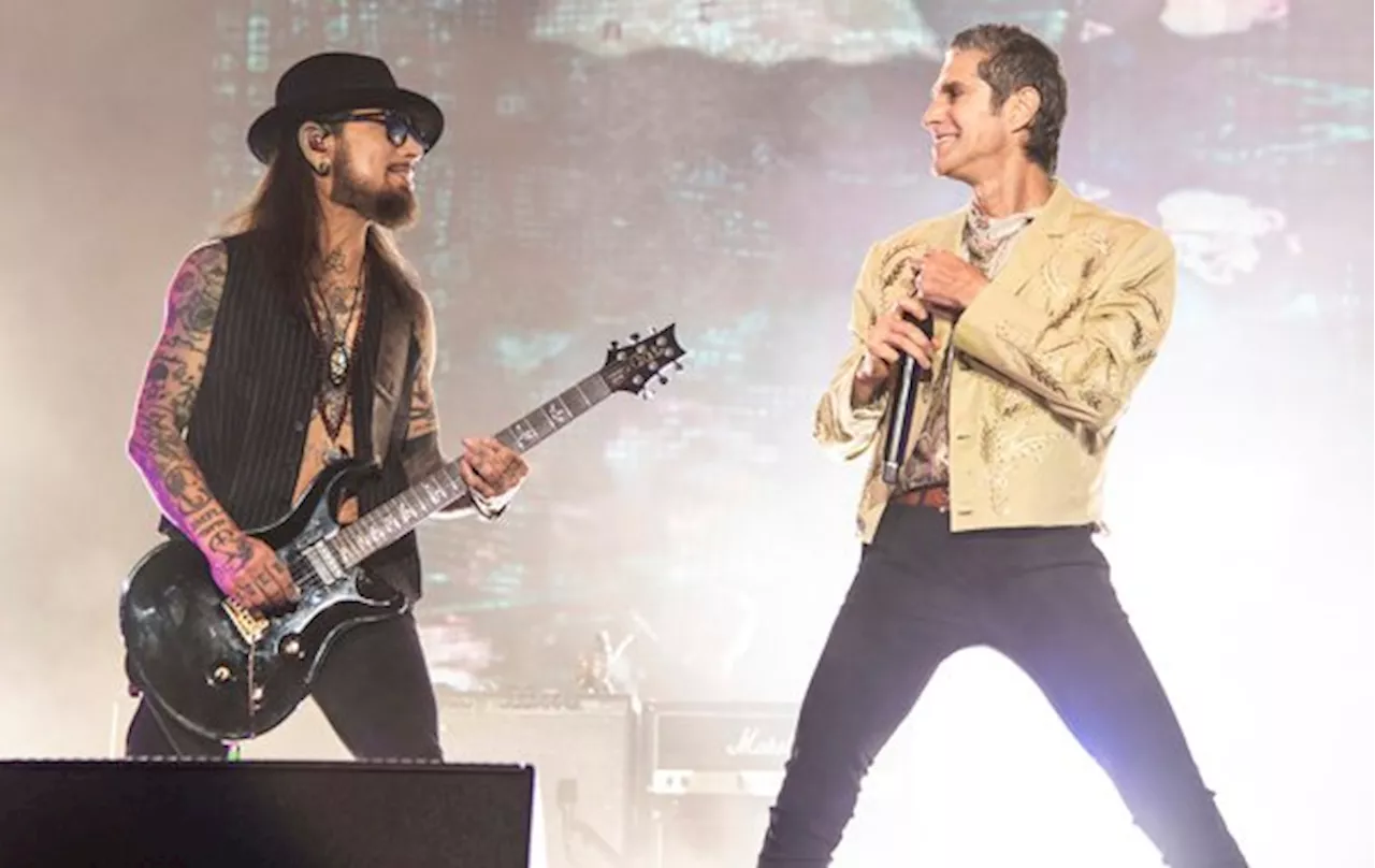 Jane’s Addiction cancels Canadian show, reunion tour after onstage fight