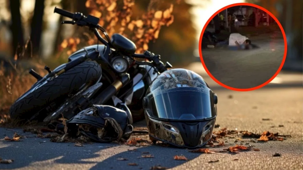 La desgarradora IMAGEN de un padre besando, por última vez, a su hijo fallecido en un accidente de motocicleta