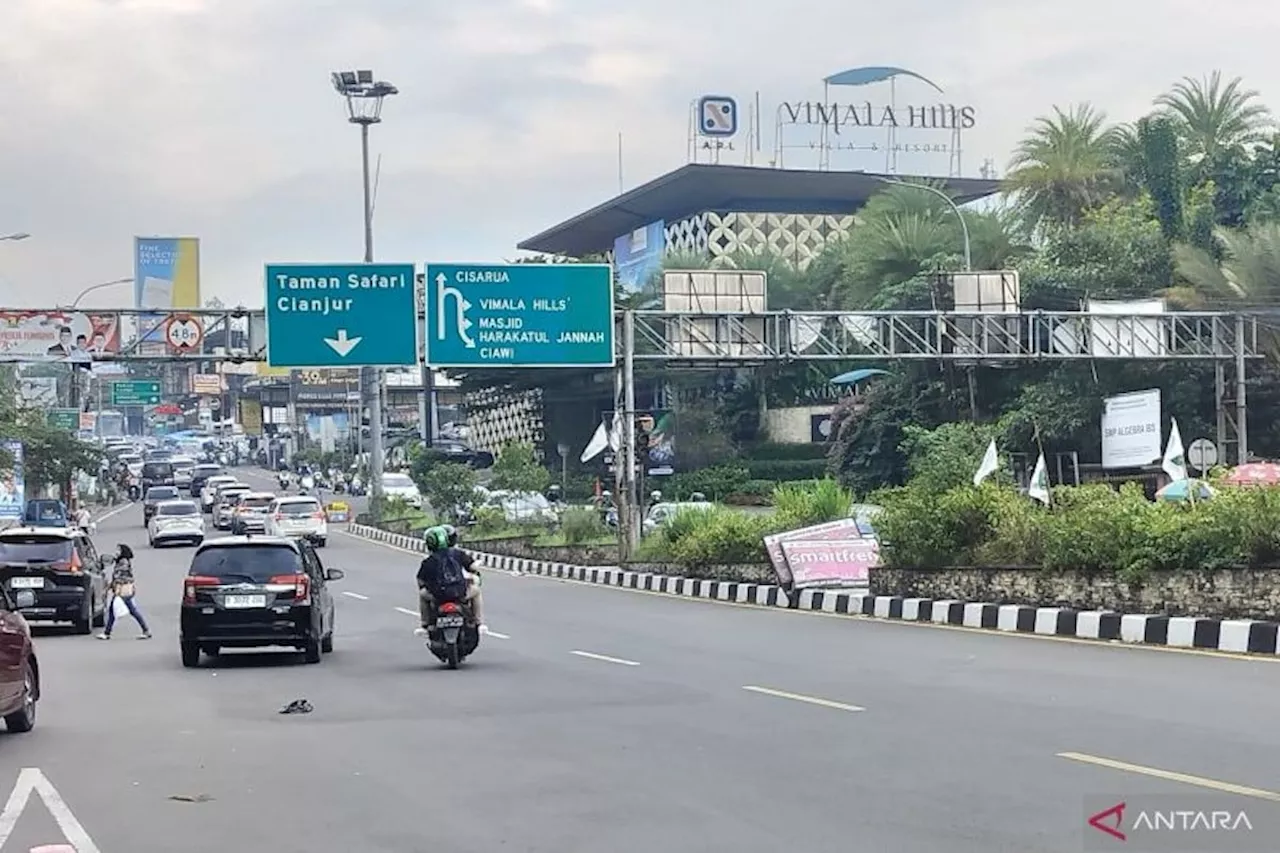 Jalan Menuju Kawasan Wisata Puncak Kembali Dibuka Setelah Ditutup Lebih dari 8 Jam