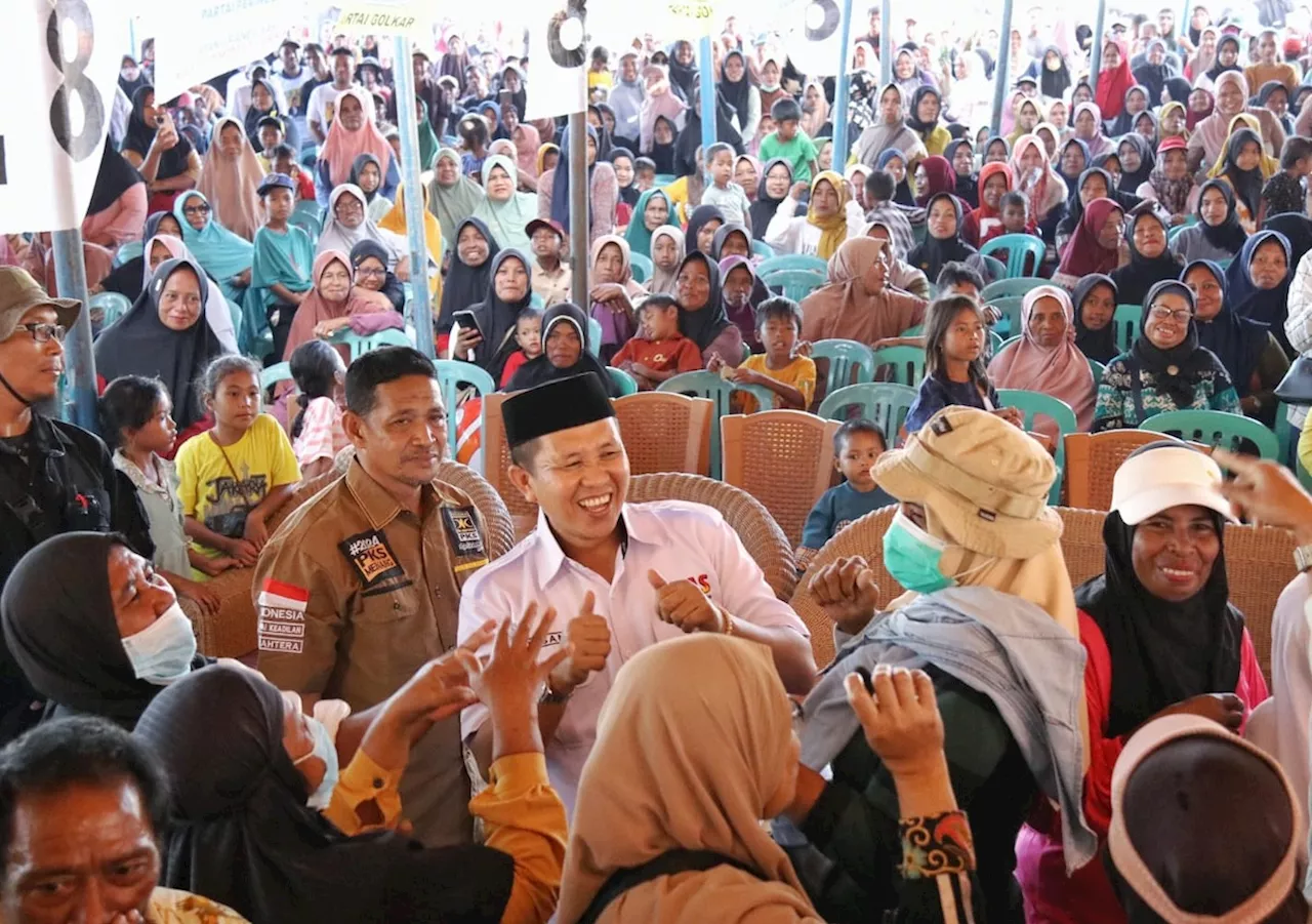 Pemimpin Peduli, Iksan Baharuddin Disambut Hangat Masyarakat Desa Padei Darat