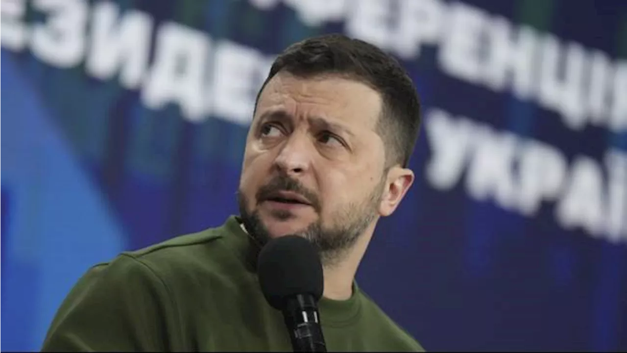 Zelenskyy Sebut Ukraina Alami Kerugian Besar karena Pasokan Senjata dari Barat Lambat