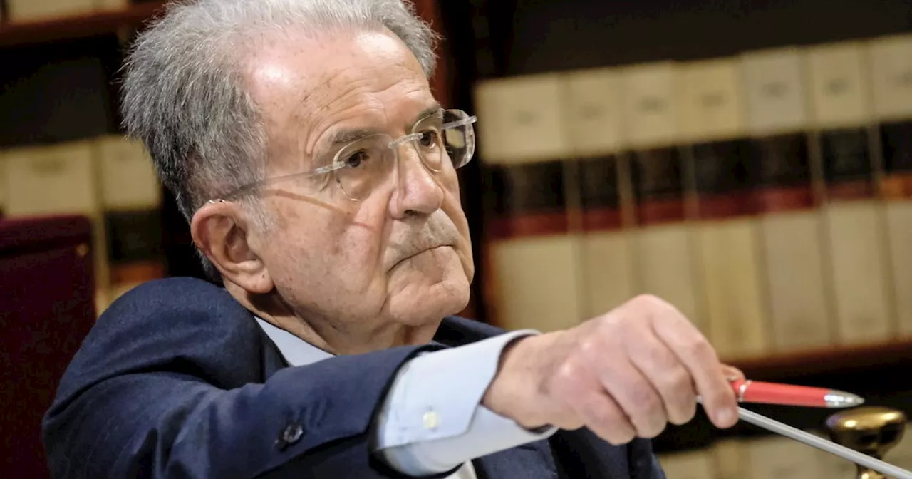 Romano Prodi confessa: &#034;Non può sfuggire il paradosso&#034;, gode Giorgia Meloni