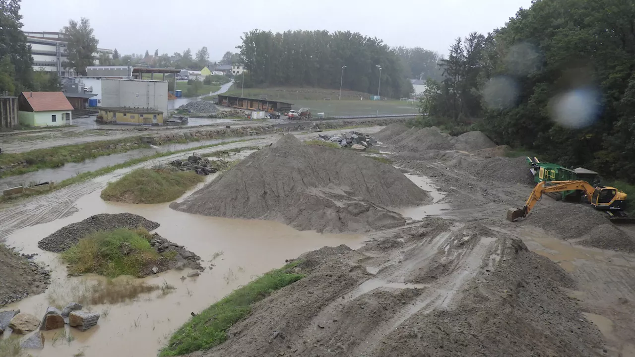 Viel Regen, aber keine Flut: Blaues Auge für Kicker im Bezirk Gmünd