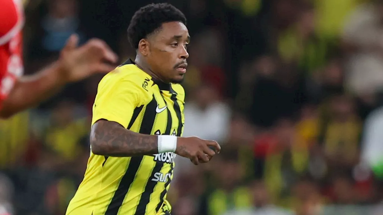 Bergwijn debuteert met assists en sneert naar Koeman: 'Misschien eerst komen kijken'