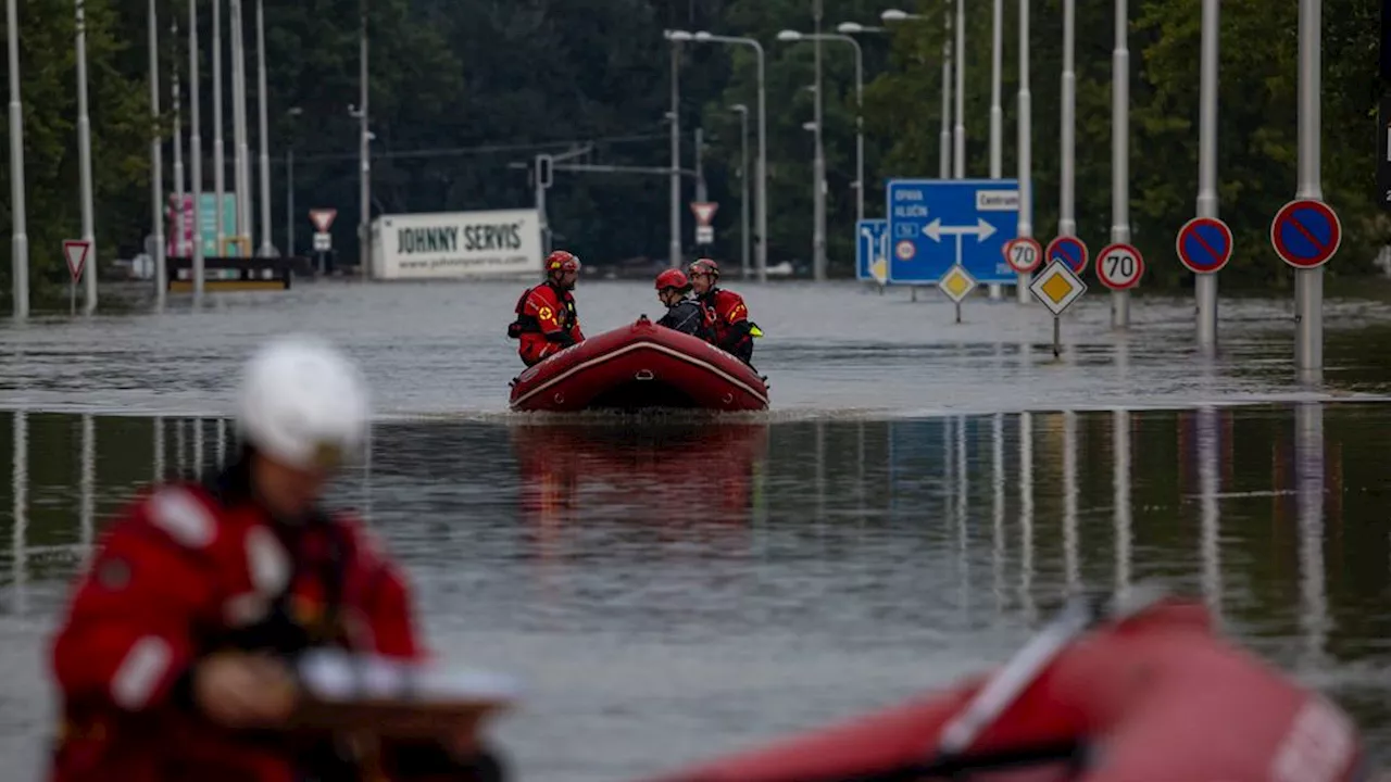 Nieuwe overstromingen, 18 doden en opruimwerkzaamheden in Centraal-Europa