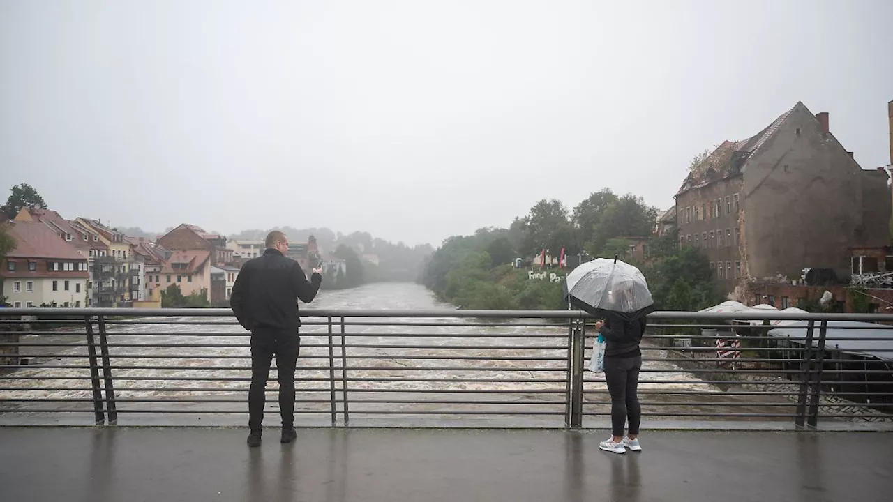 Alarmstufe 4 kommt wohl nicht: Neiße-Pegel sinkt wieder - Dresden kommt wohl glimpflich davon