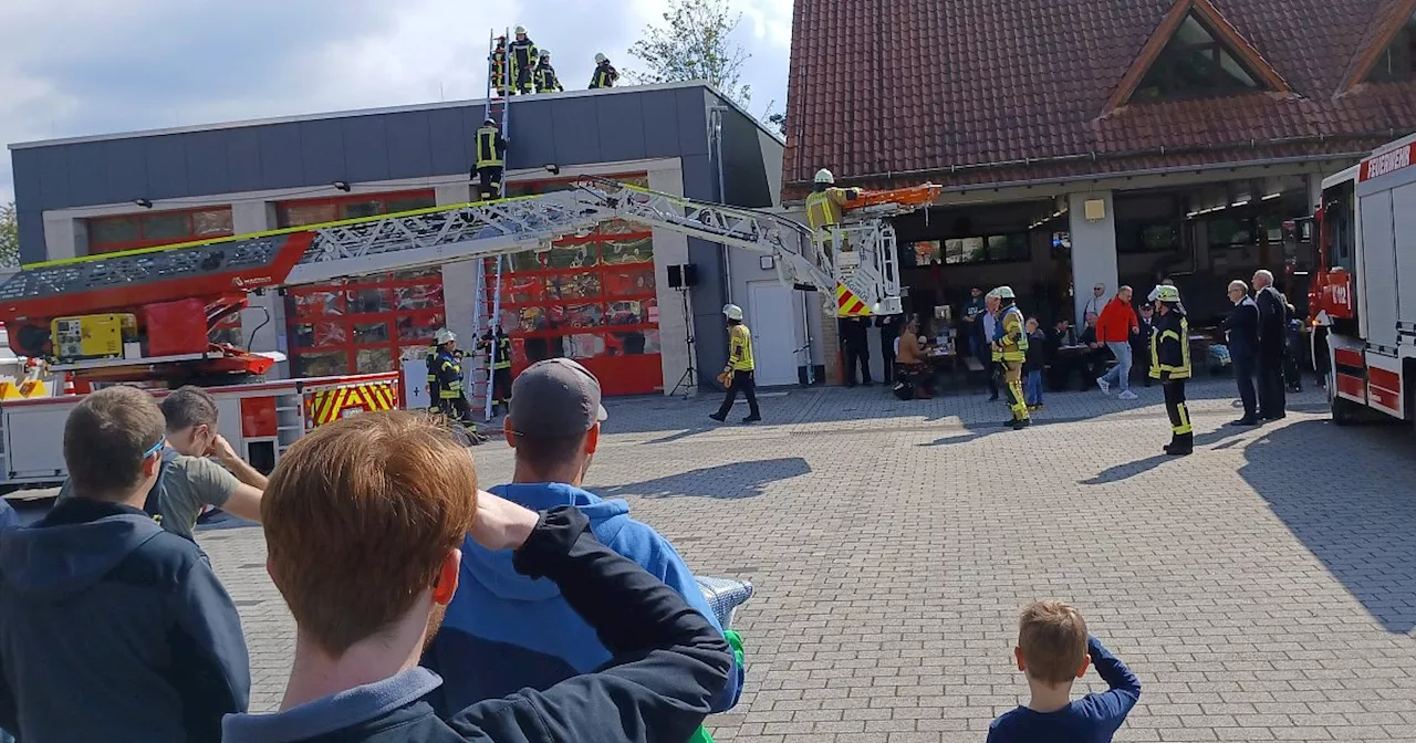 Bürener Feuerwehr hat dank 1,7-Millionen-Euro-Bau mehr Platz