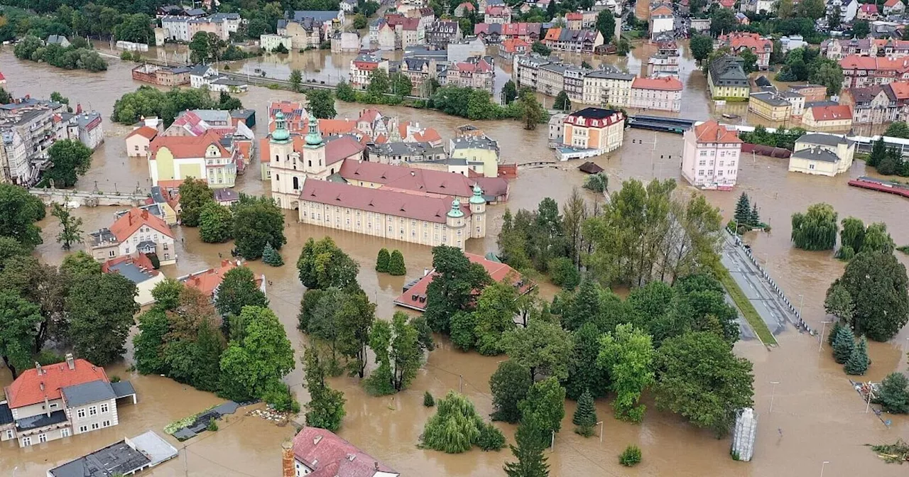 Hochwasser von Polen bis Österreich: Deutschland rüstet sich