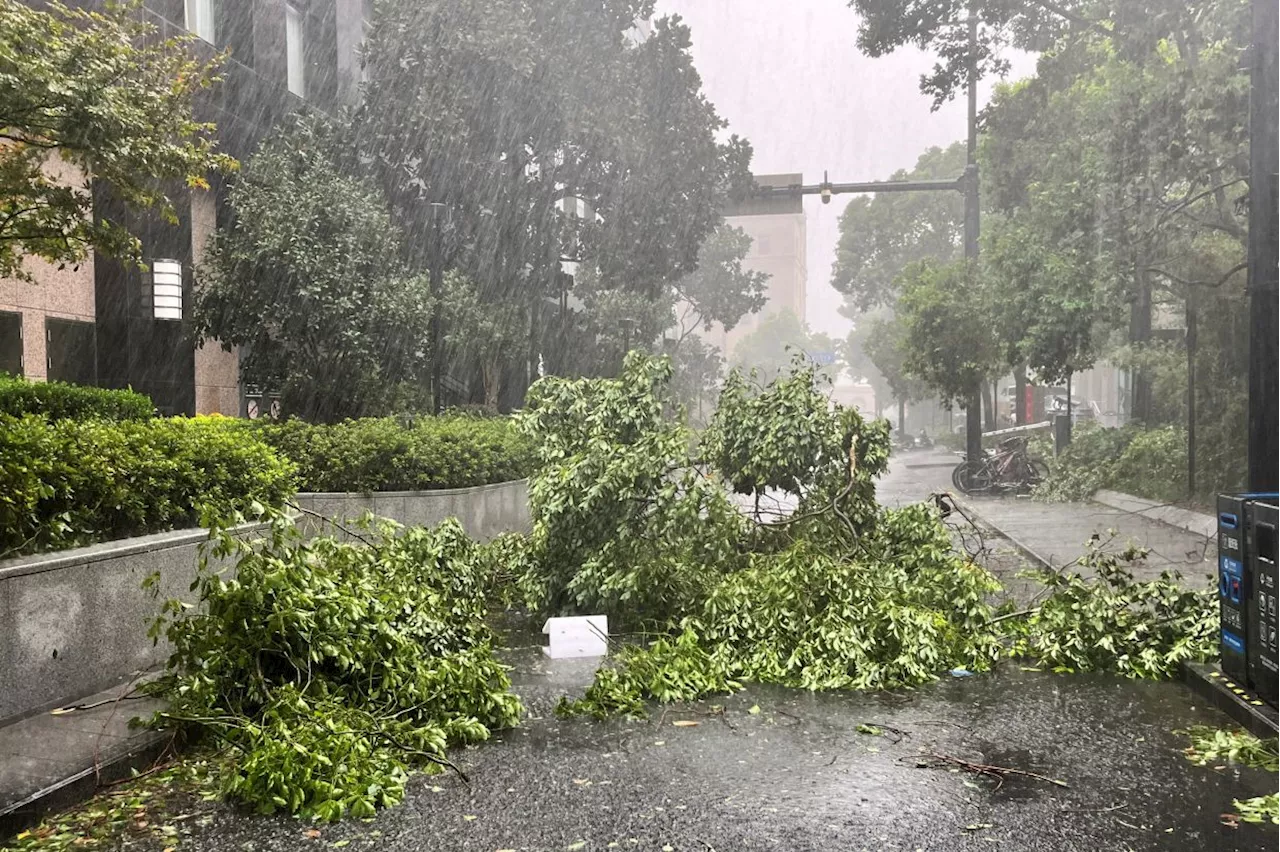 China's megacity and economic force Shanghai shuts down; Typhoon Bebinca - strongest storm to hit Shanghai since 1949