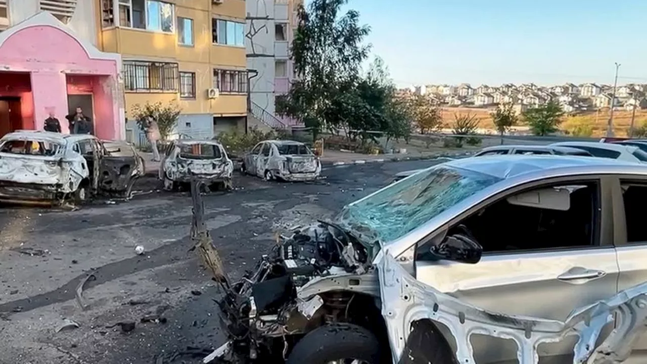 Russische Bombe zerstört ukrainisches Hochhaus, Belgorod unter Beschuss