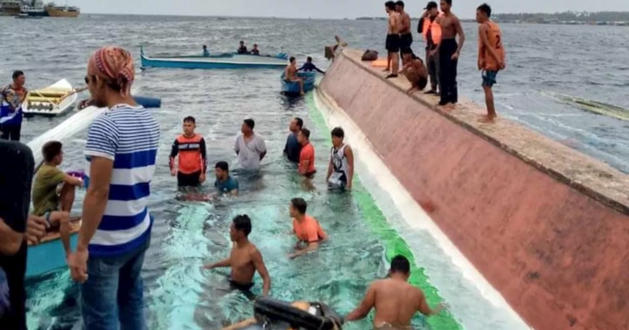 PCG men rescue 32 people off Siasi, Sulu