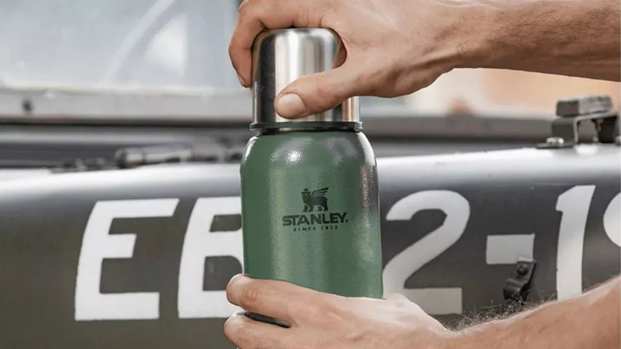 Linha Mate da Stanley com 20% de desconto; confira cuia, garrafa Stanley e mais