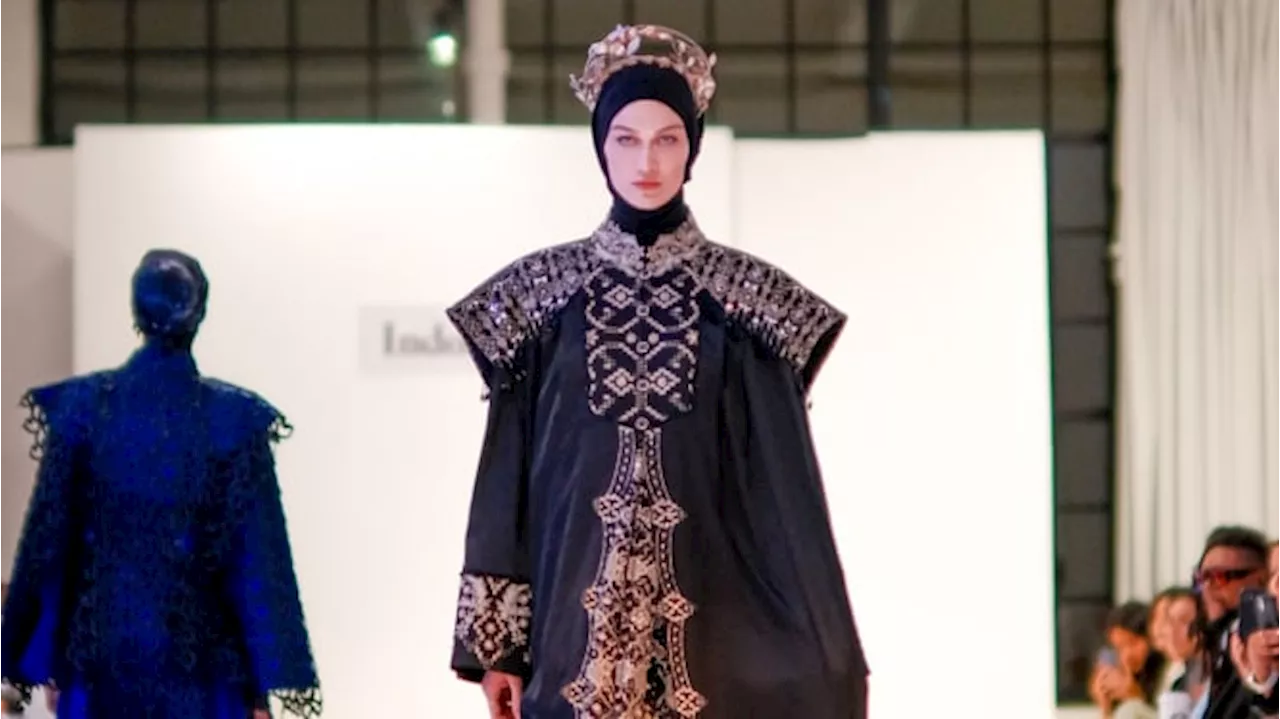 Mereka jadi Satu-satunya yang Tampilkan Hijab Modest di Panggung New York Fashion Week