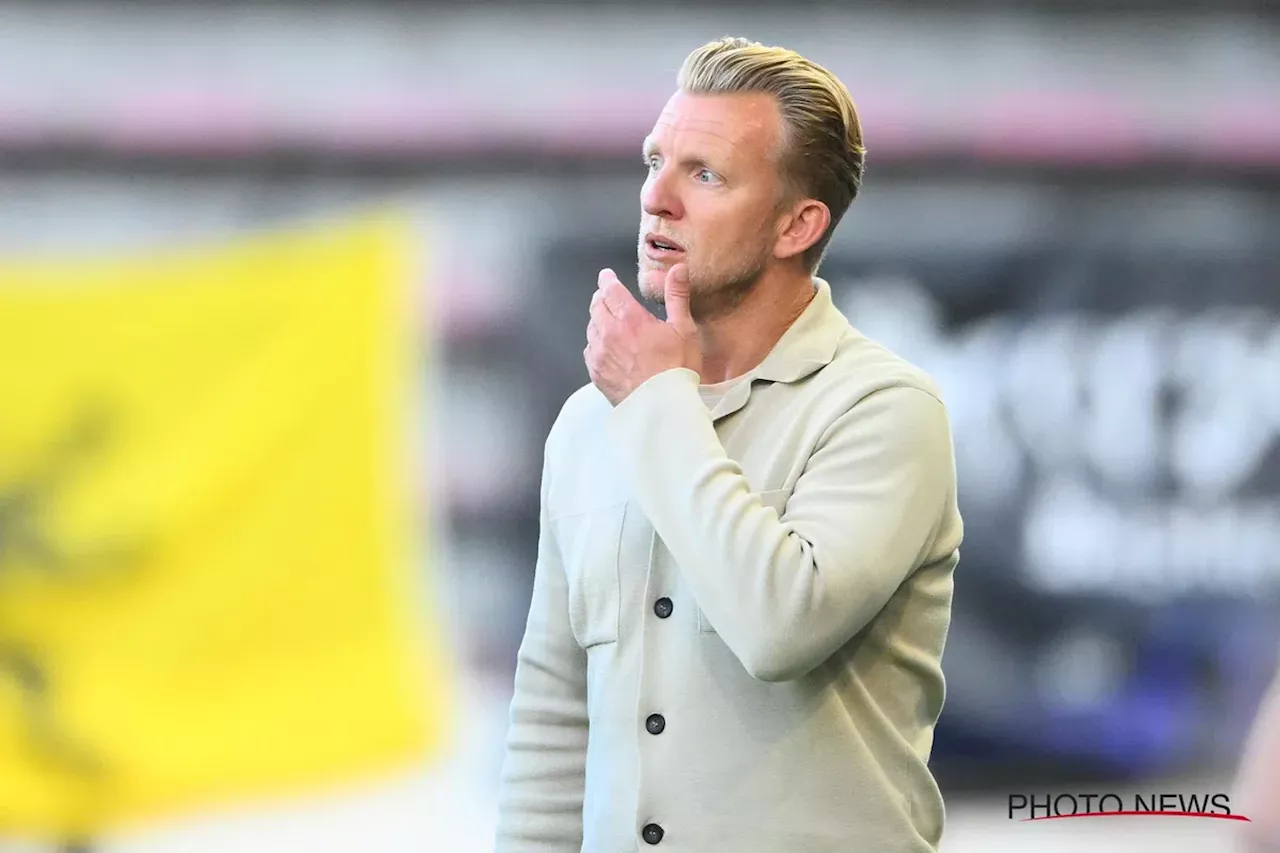 Kuyt kritisch na nederlaag tegen Charleroi: 'Dat moet heel snel beter'