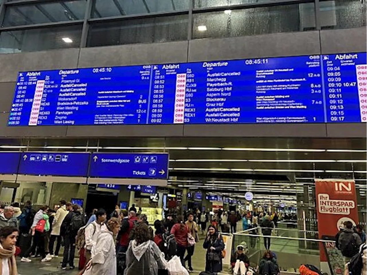 ÖBB verlängert Reisewarnung wegen Unwetter und Hochwasser