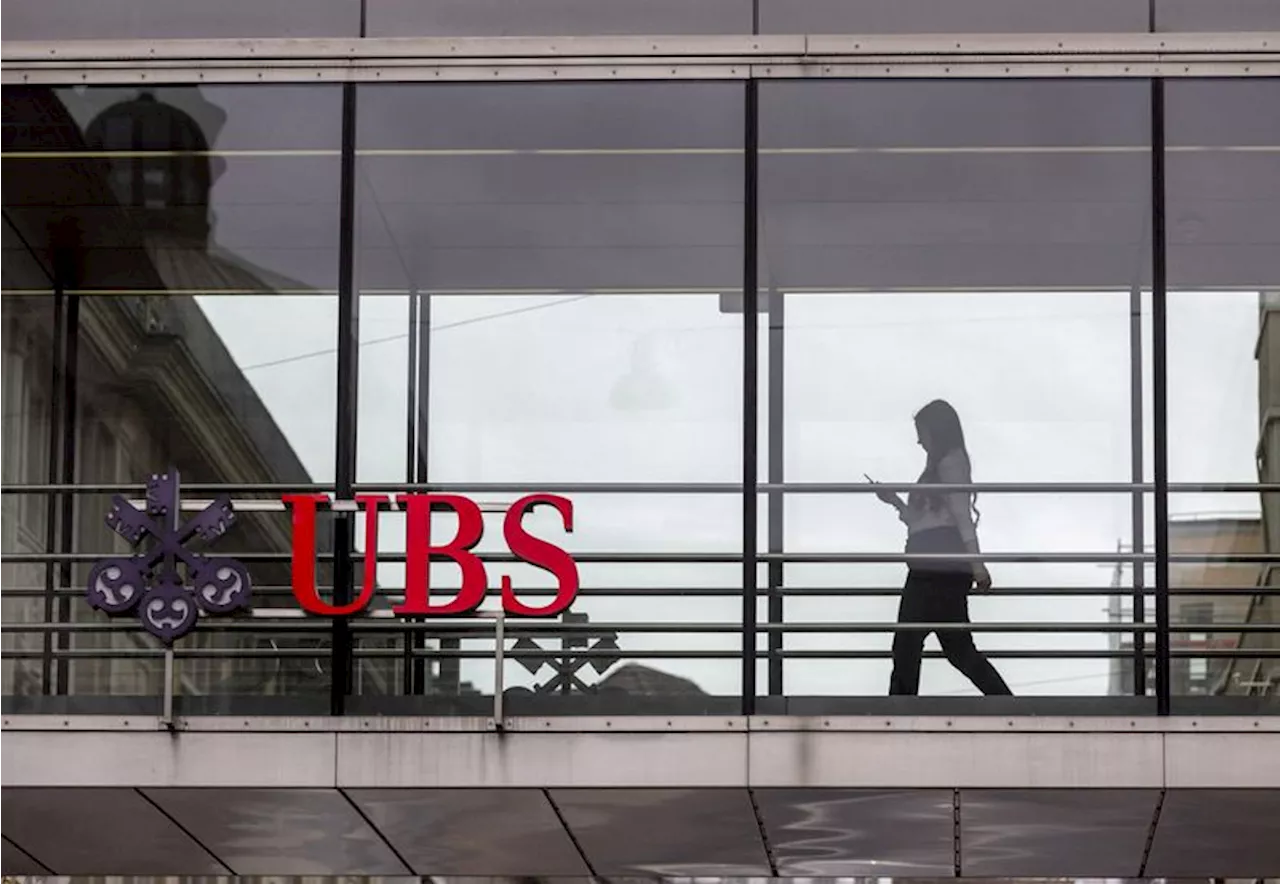 UBS industry customers increasingly critical, survey finds