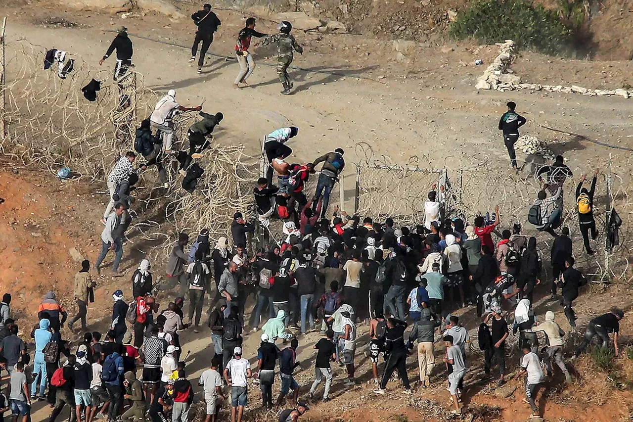 Disturbios y detenciones en Castillejos y el lado marroquí de la frontera con Ceuta para evitar un nuevo salto de inmigrantes