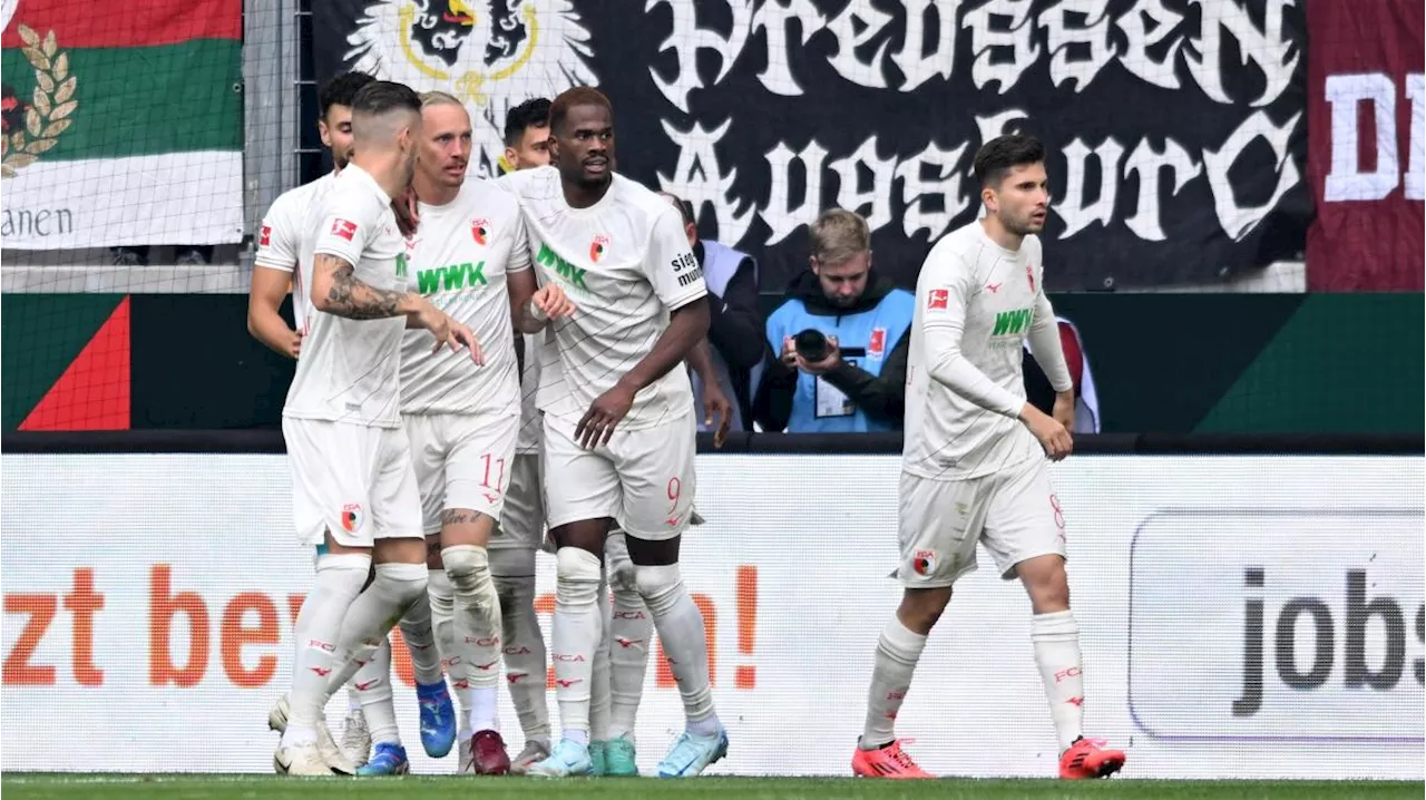 FC Augsburg holt gegen St. Pauli die ersten drei Punkte