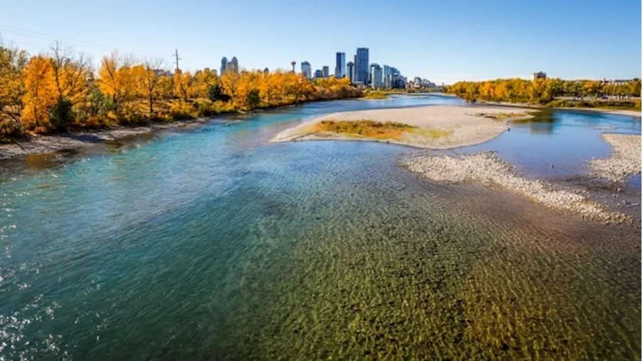 Fall will be warm in Alberta, Environment Canada predicts