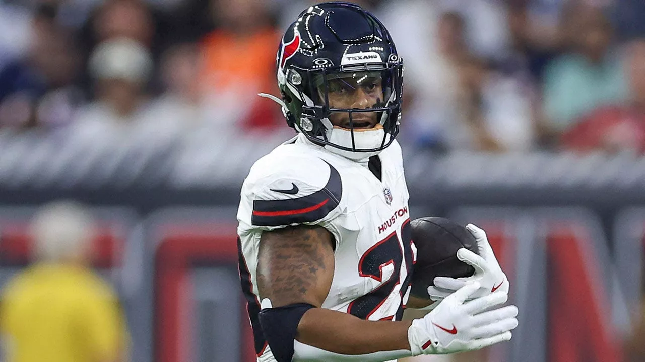 Texans coach confirms banned hip-drop tackle injured Joe Mixon