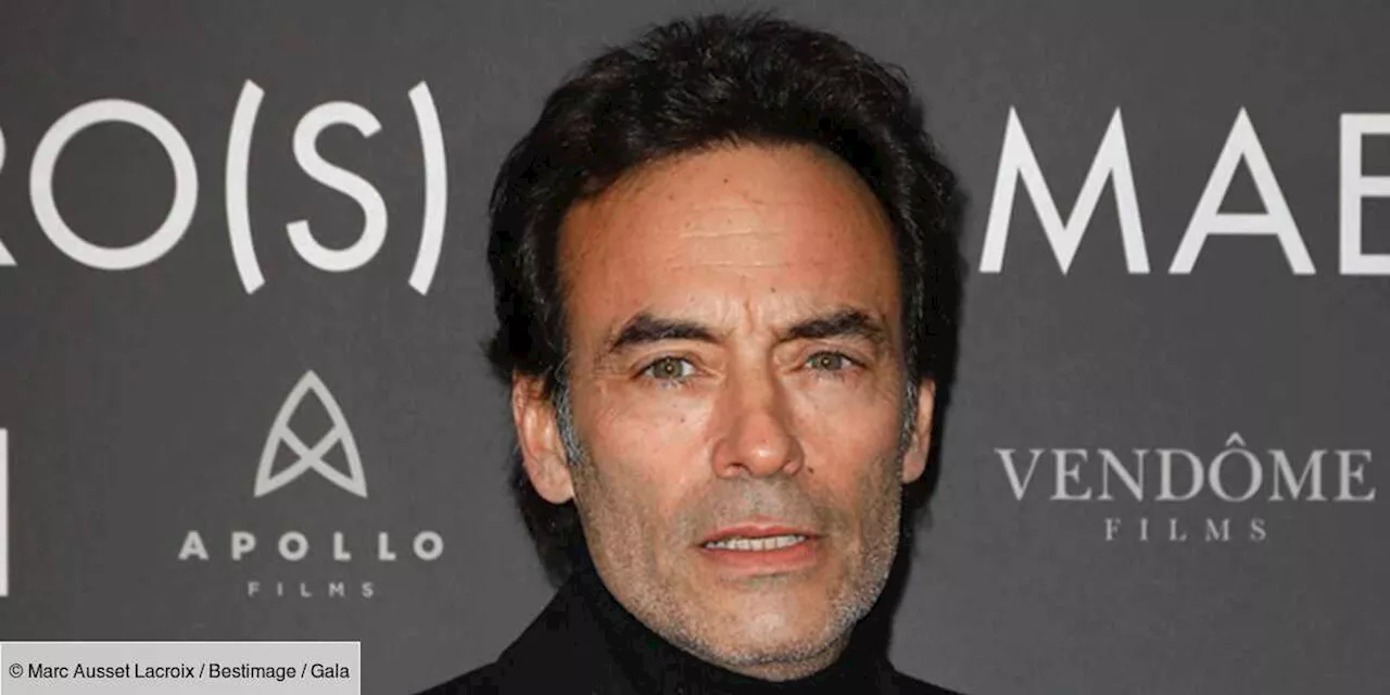 Anthony Delon soutient son ami lors d'une répétition après le décès de son père