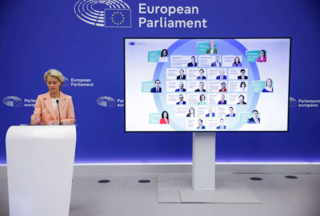 Ursula von der Leyen presenta a Strasburgo la nuova Commissione europea