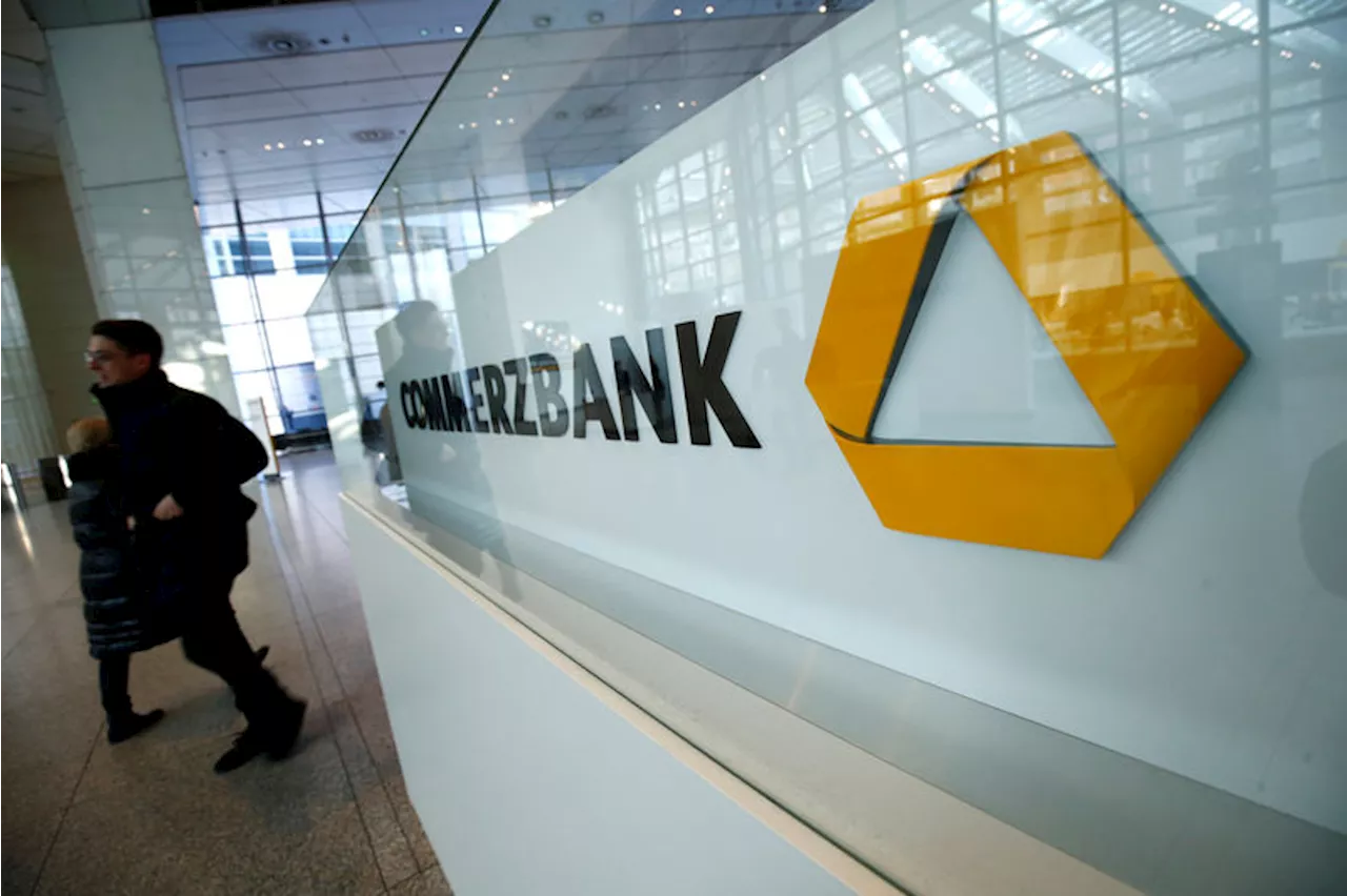 Finanzvorständin: Bund sollte restliche Anteile an Commerzbank erst mal halten