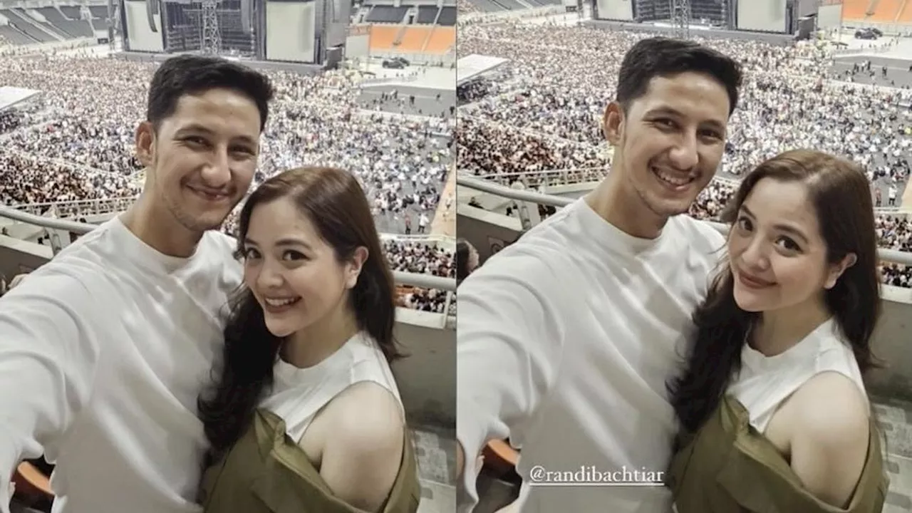 9 Gaya Pasangan Artis Saat Nonton Konser Bruno Mars di JIS, dari Tasya Kamila hingga Chelsea Islan