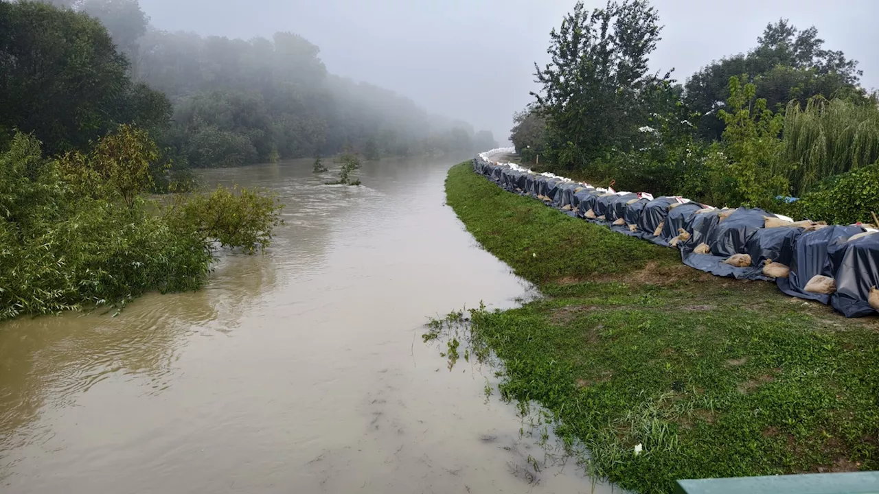 Erste Entspannung in Bruckneudorf: Der Hochwasser-Schutz hat gehalten