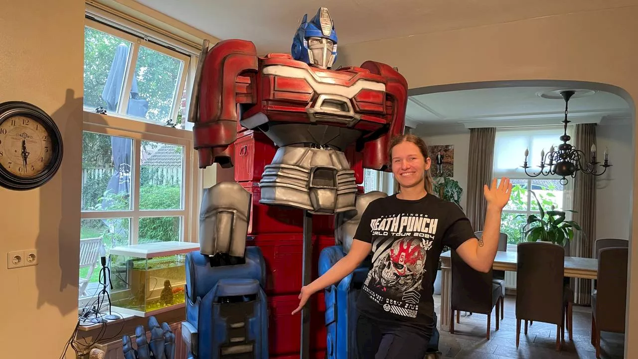 Lonneke als robot Optimus Prime op rode loper in New York: 'Ongelofelijk'