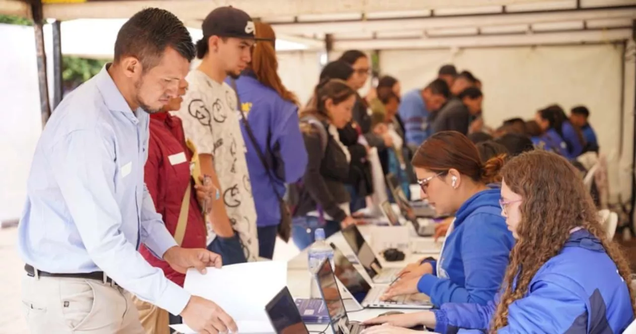 Aliste su hoja de vida: 1.340 vacantes de empleo en Bogotá principalmente para jóvenes y mujeres